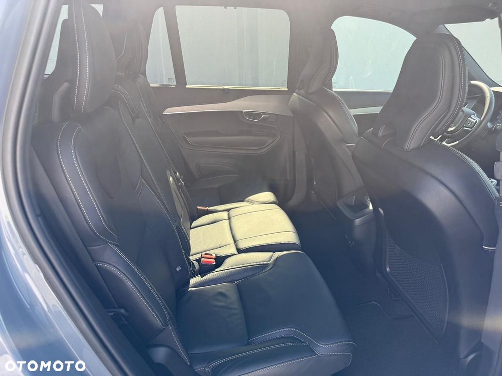 Volvo XC 90 - 37