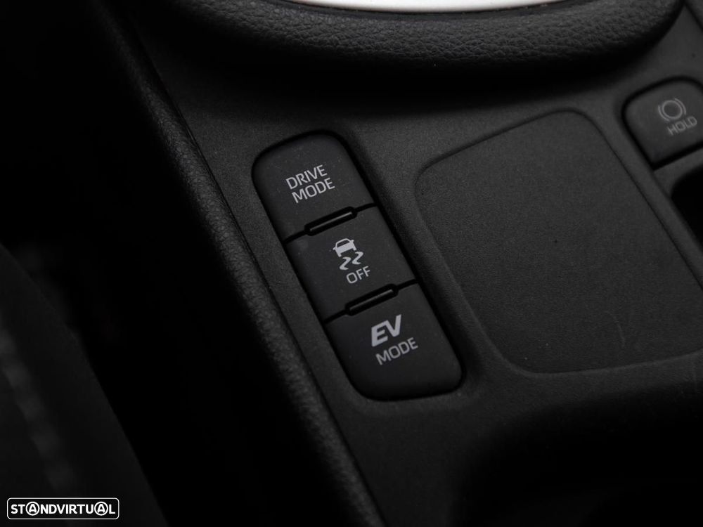 Toyota Yaris 1.5 HSD Comfort - 17