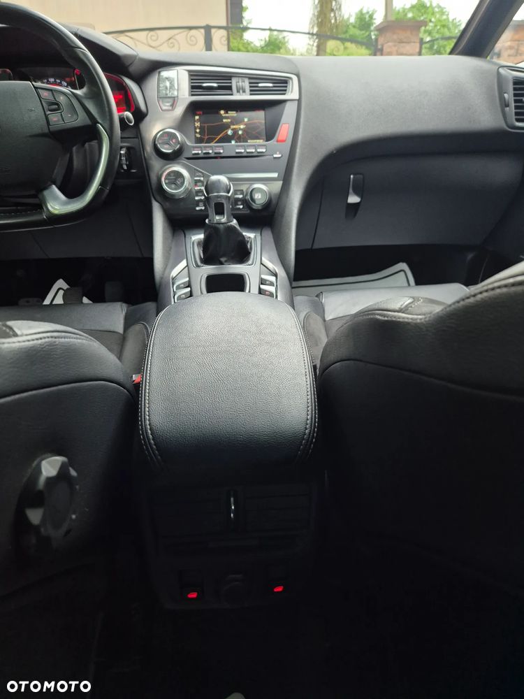 Citroën DS5 BlueHDi 150 Business Class - 23