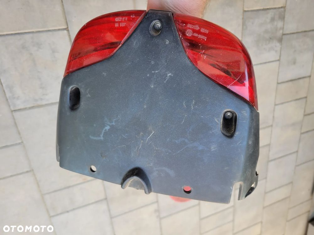 Lampa tył, tylna Aprilia Falco 1000 - 10