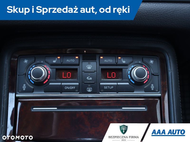 Audi A8 - 15