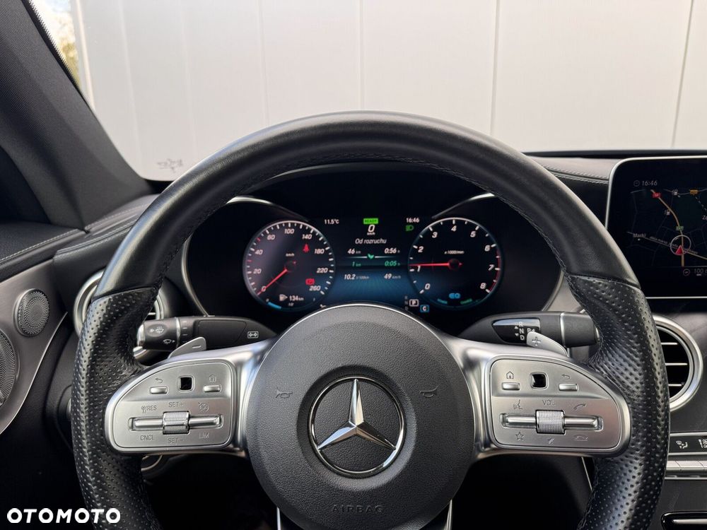 Mercedes-Benz Klasa C 200 4MATIC 9G-TRONIC - 22
