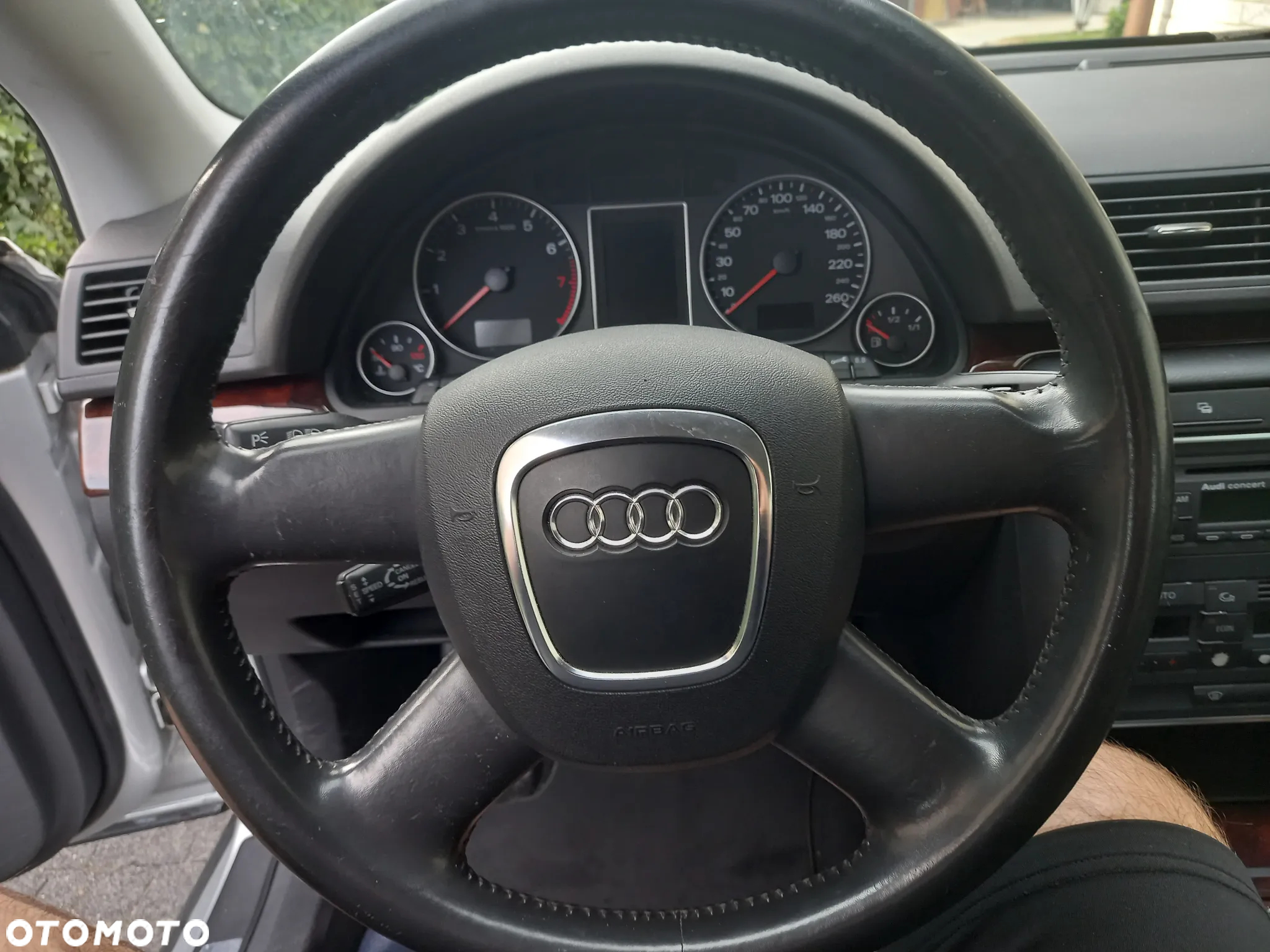 Audi A4 1.6 - 10