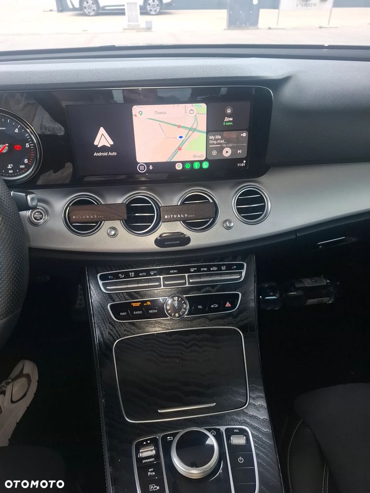 Mercedes-Benz Klasa E 200 d 9G-TRONIC - 15