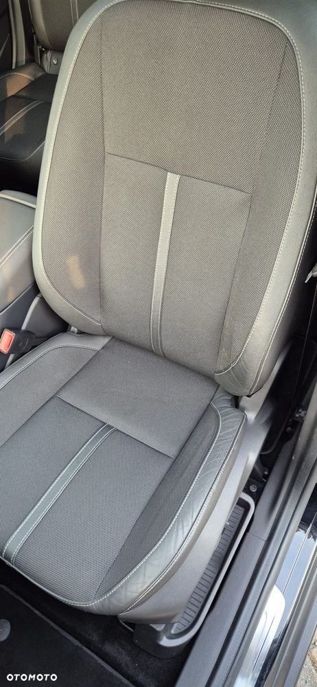 Ford C-MAX 2.0 TDCi Start-Stop-System Titanium - 16