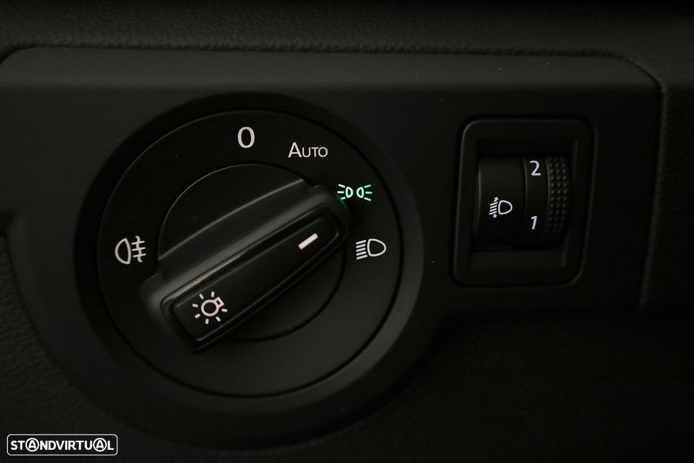 VW T-Cross 1.0 TSI Urban - 18