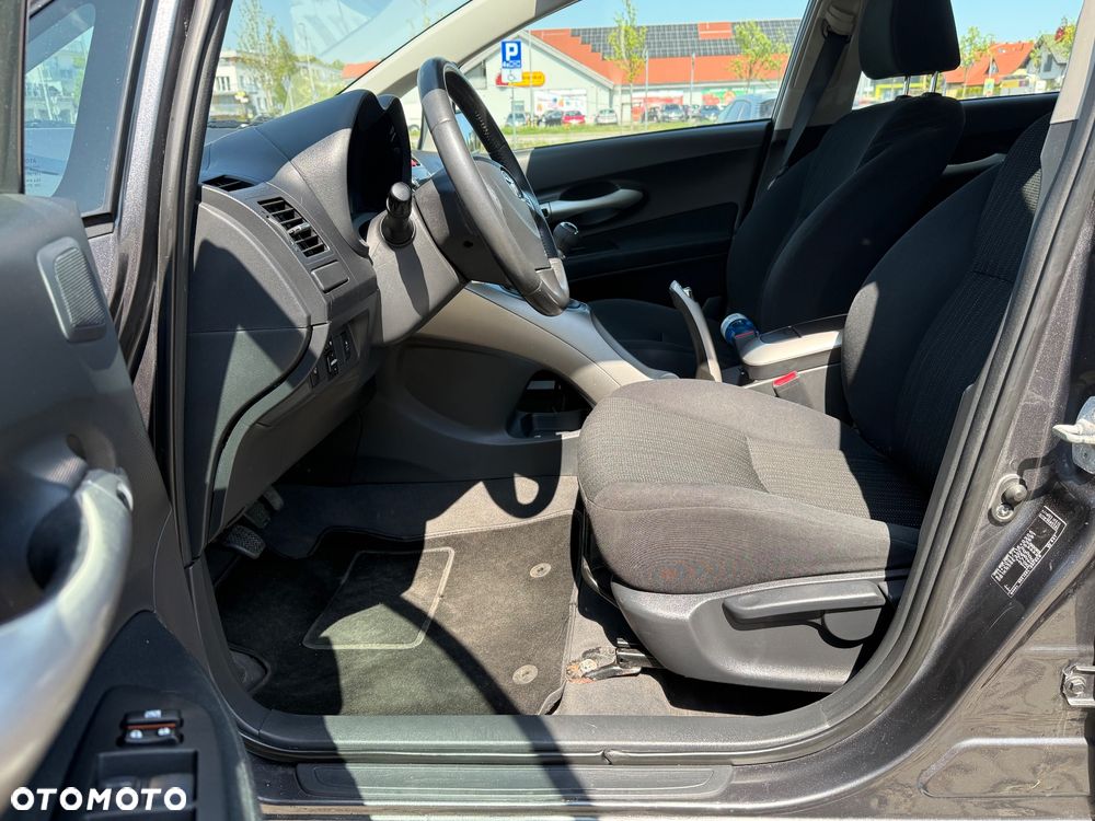 Toyota Auris 2.0 D-4D Edition - 16
