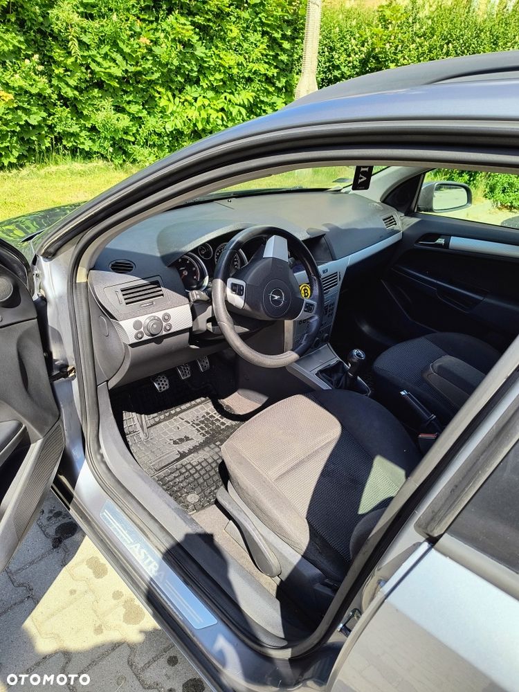 Opel Astra - 8