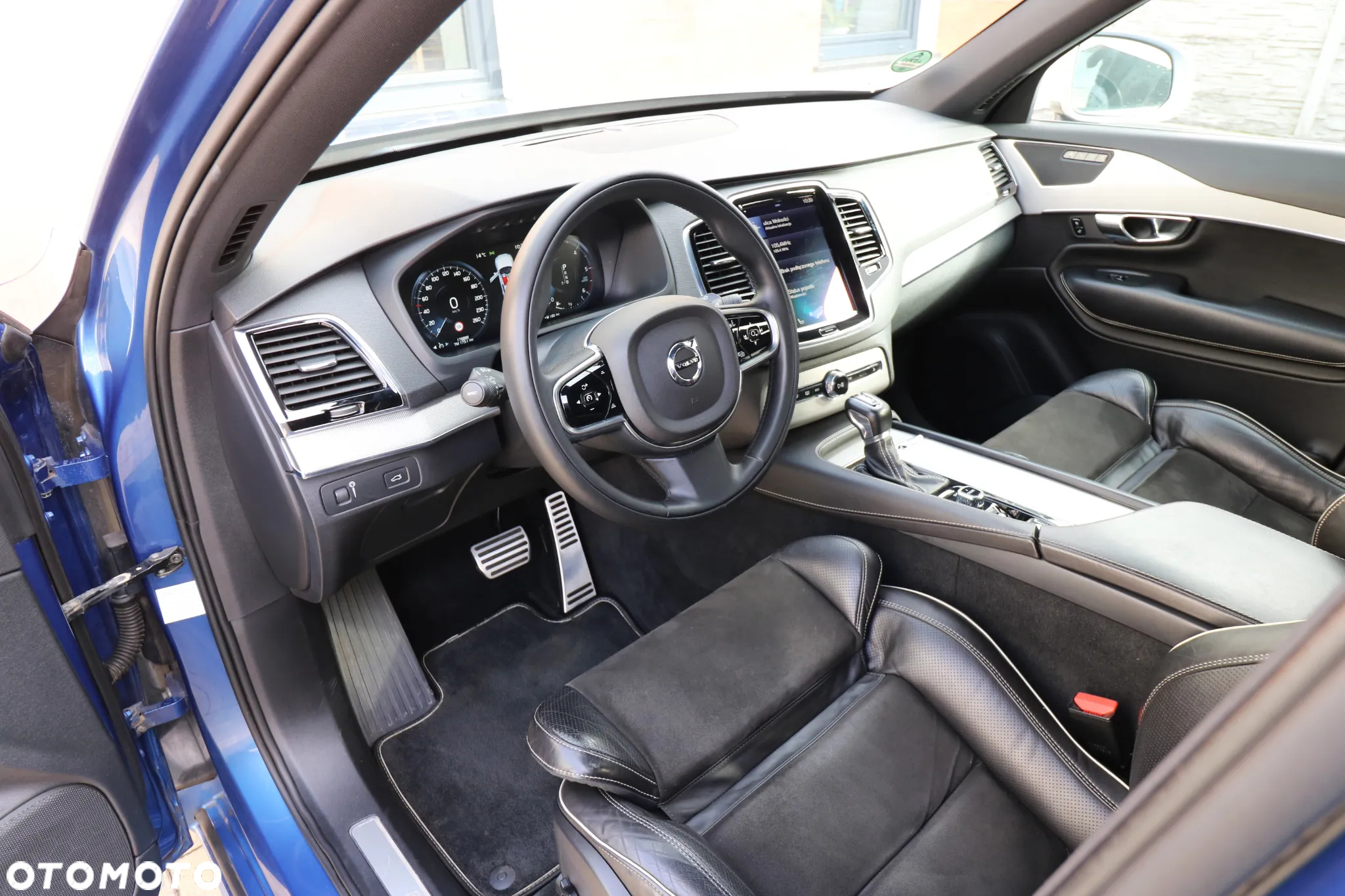 Volvo XC 90 D5 AWD Geartronic RDesign - 18