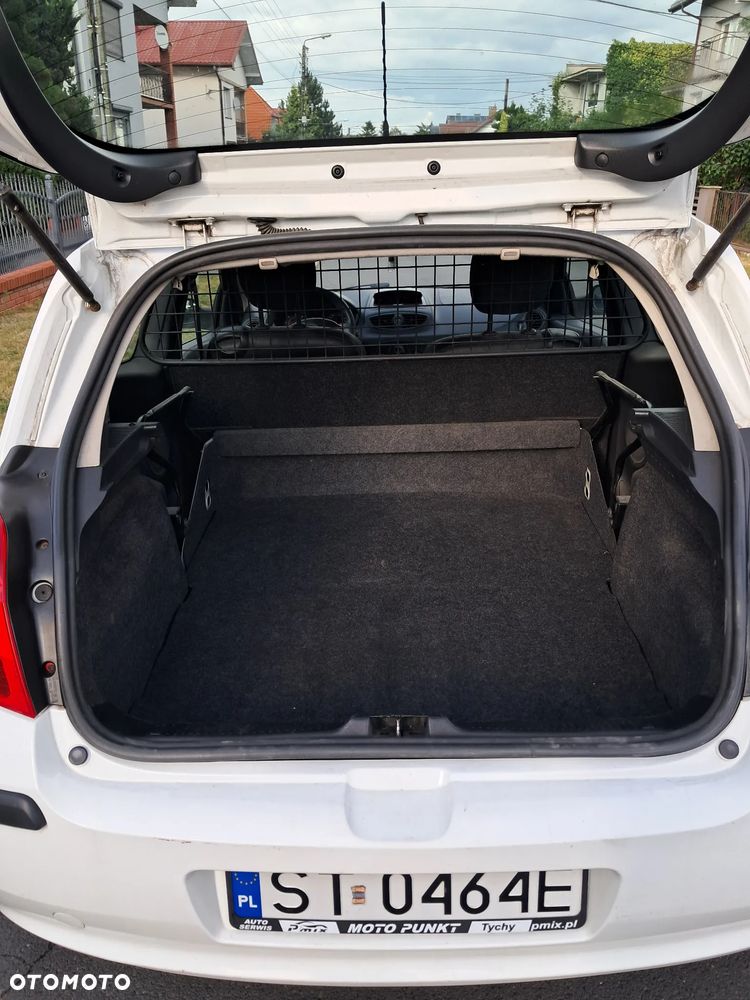 Renault clio - 5