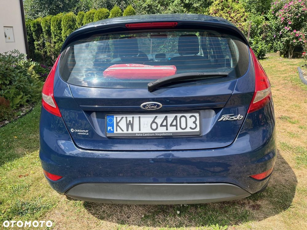 Ford Fiesta 1.25 Ambiente - 22