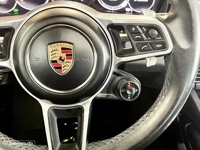 Porsche Cayenne Platinum Edition - 39