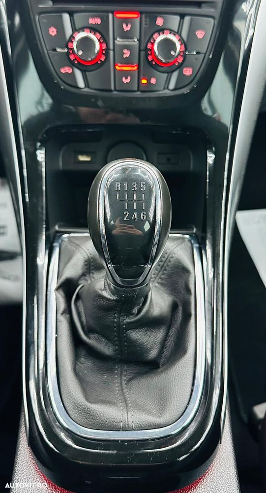 Opel Astra 1.6 CDTI ECOTEC ECOFlex Start/Stop Dynamic - 23