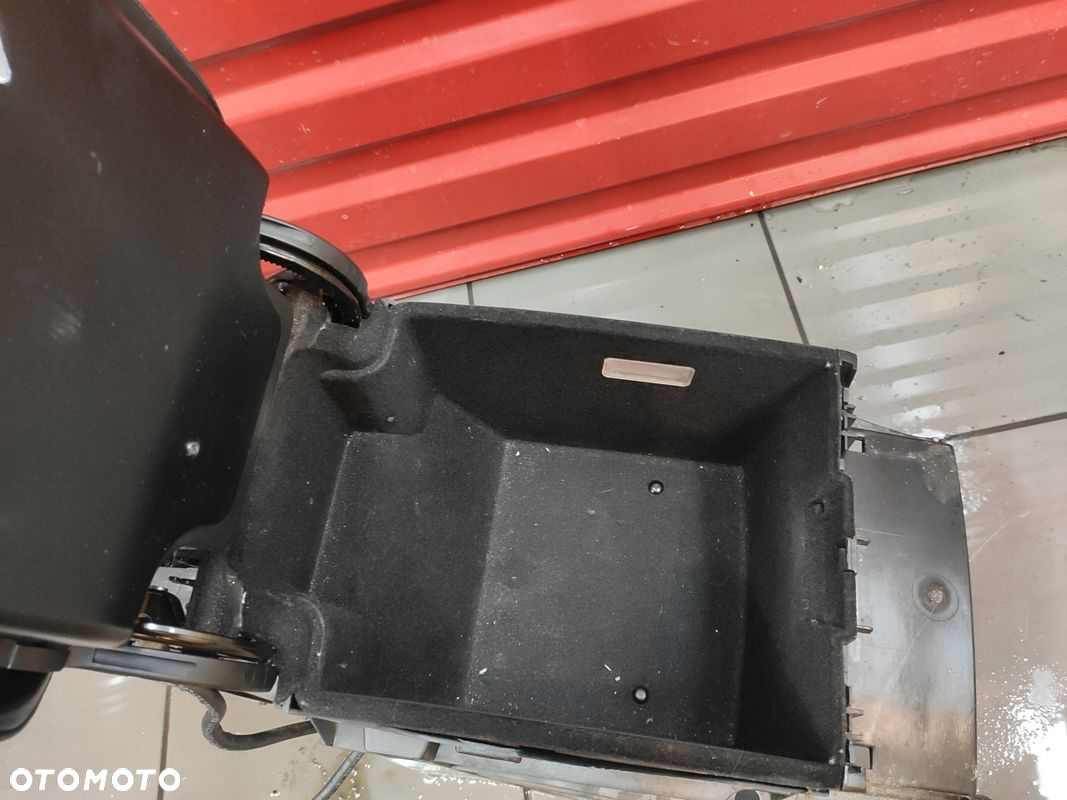 MERCEDES R-KLASA W251 PODŁOKIETNIK OPARCIE SCHOWEK SKÓRA CZARNY ORYG ŁADNY - 9