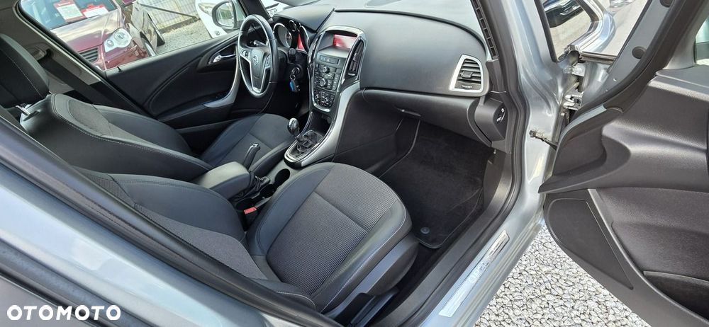Opel Astra - 9