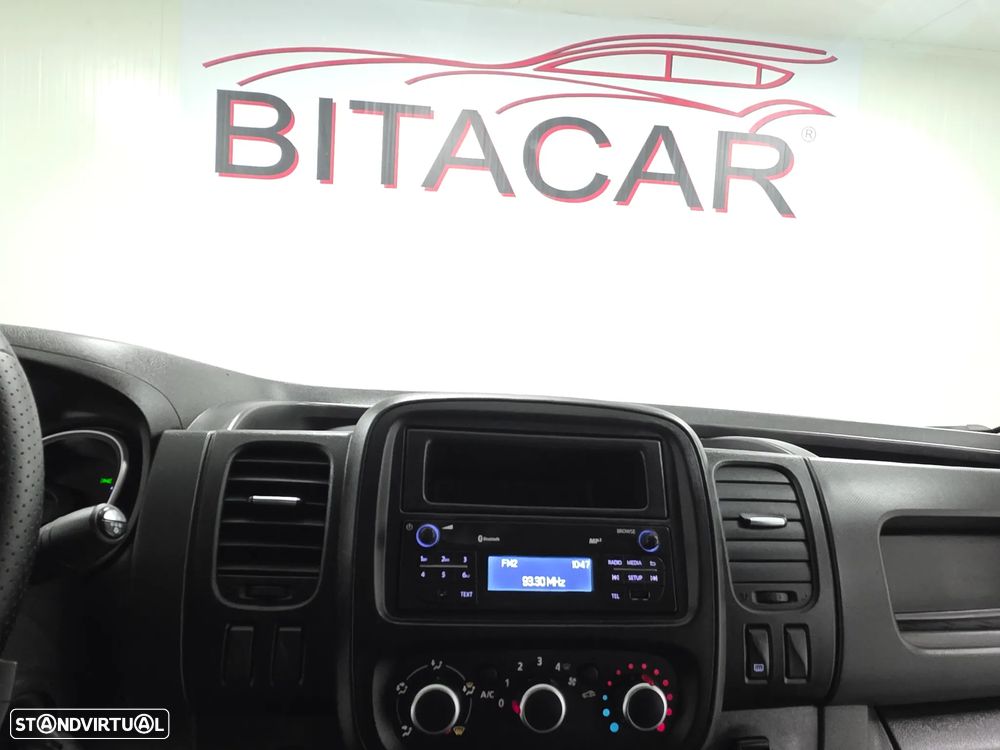 Renault TRAFIC 2.0 DCI 120CV IVA DEDUTIVEL - 58