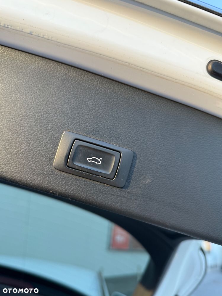 Audi A6 Avant 2.0 TDI ultra S tronic - 7