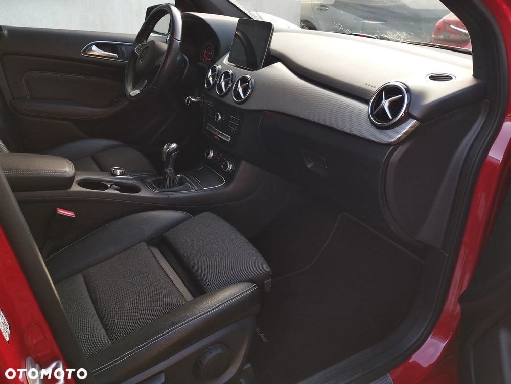 Mercedes-Benz Klasa B 180 CDI BlueEFFICIENCY Edition Style - 11