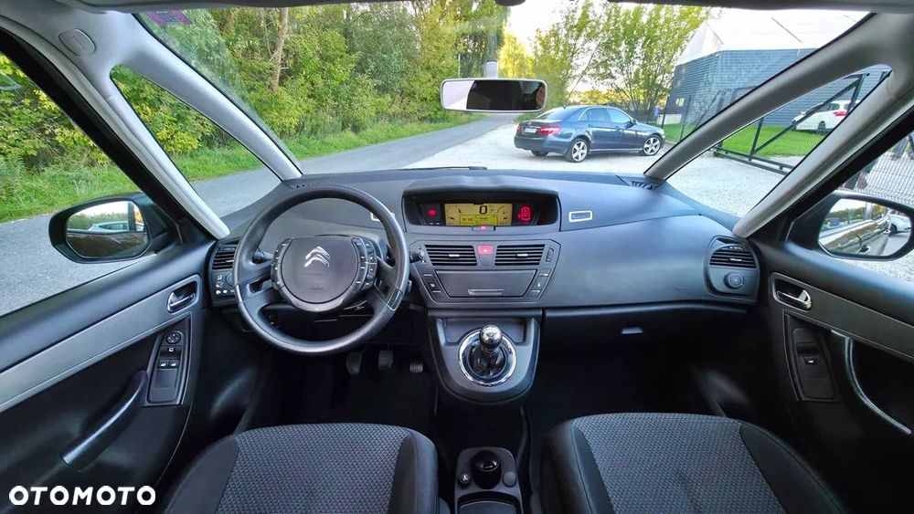 Citroën C4 Picasso - 30