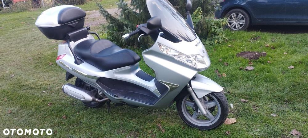 Piaggio X8 - 2
