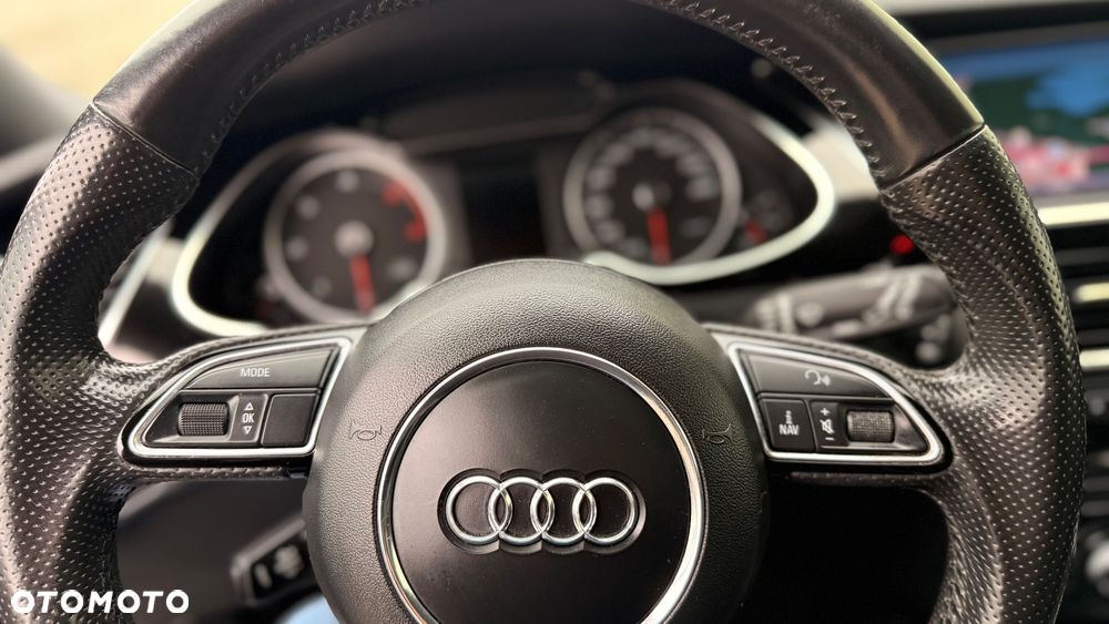 Audi A4 Avant 2.0 TDI DPF clean diesel quattro S line Sportpaket - 35