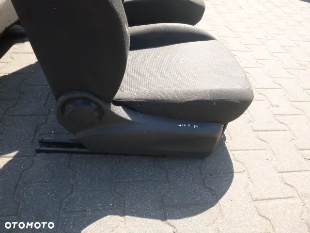FOTEL FOTELE LEWY PRZÓD PRAWY PRZÓD + TYLNA KANAPA OPEL CORSA D 5D - 34