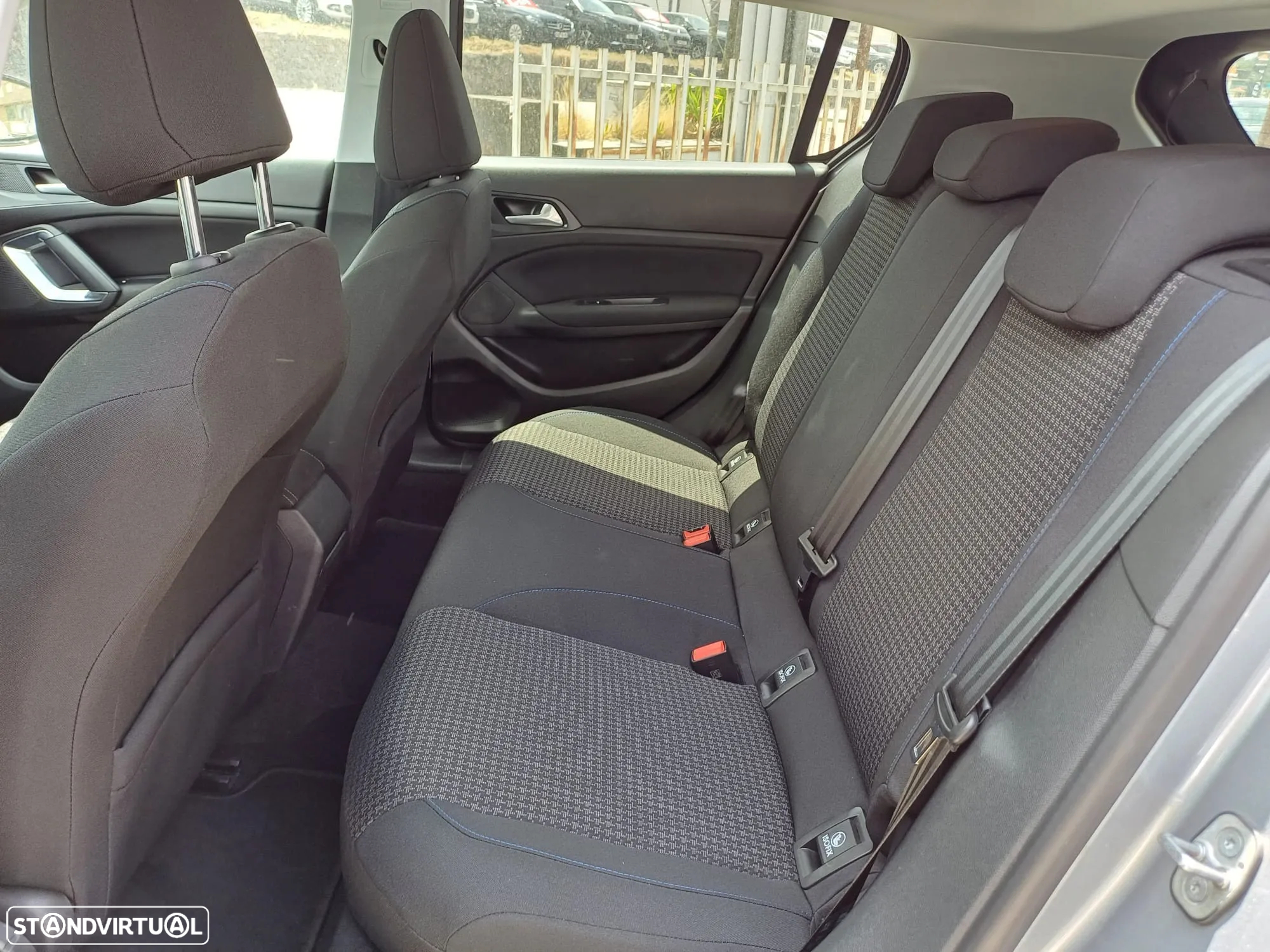 Peugeot 308 1.5 BlueHDi Style - 8