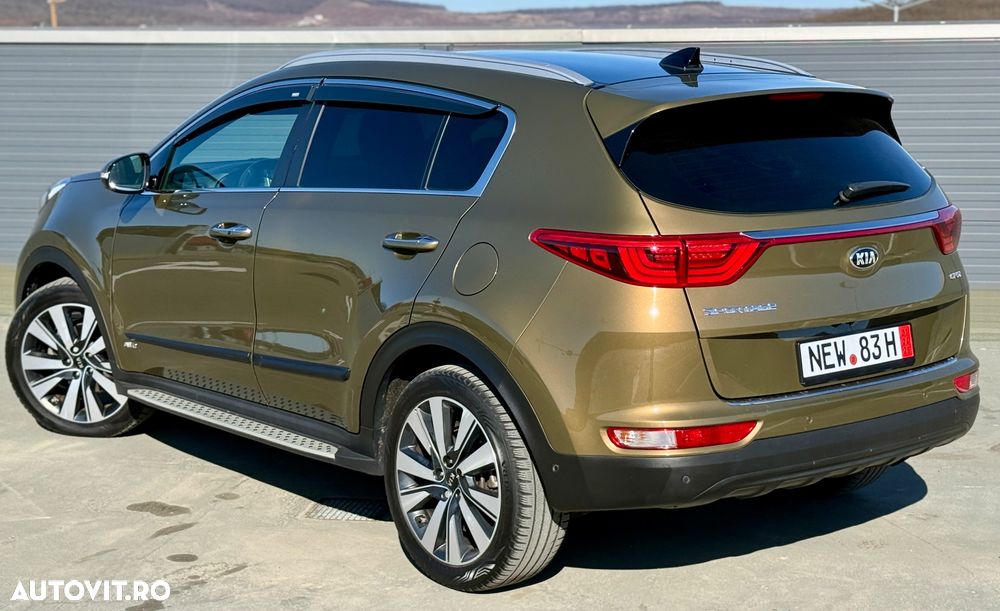 Kia Sportage 2,0 CRDI AWD Aut. Platinum - 3