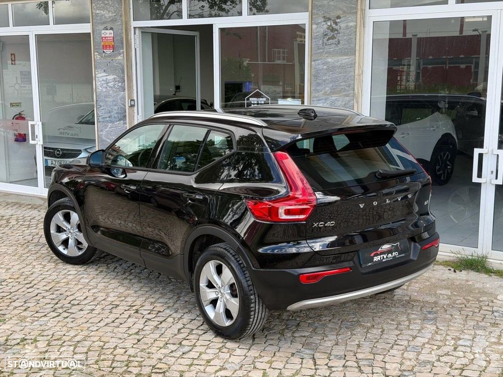 Volvo XC 40 2.0 D3 Momentum Plus - 2