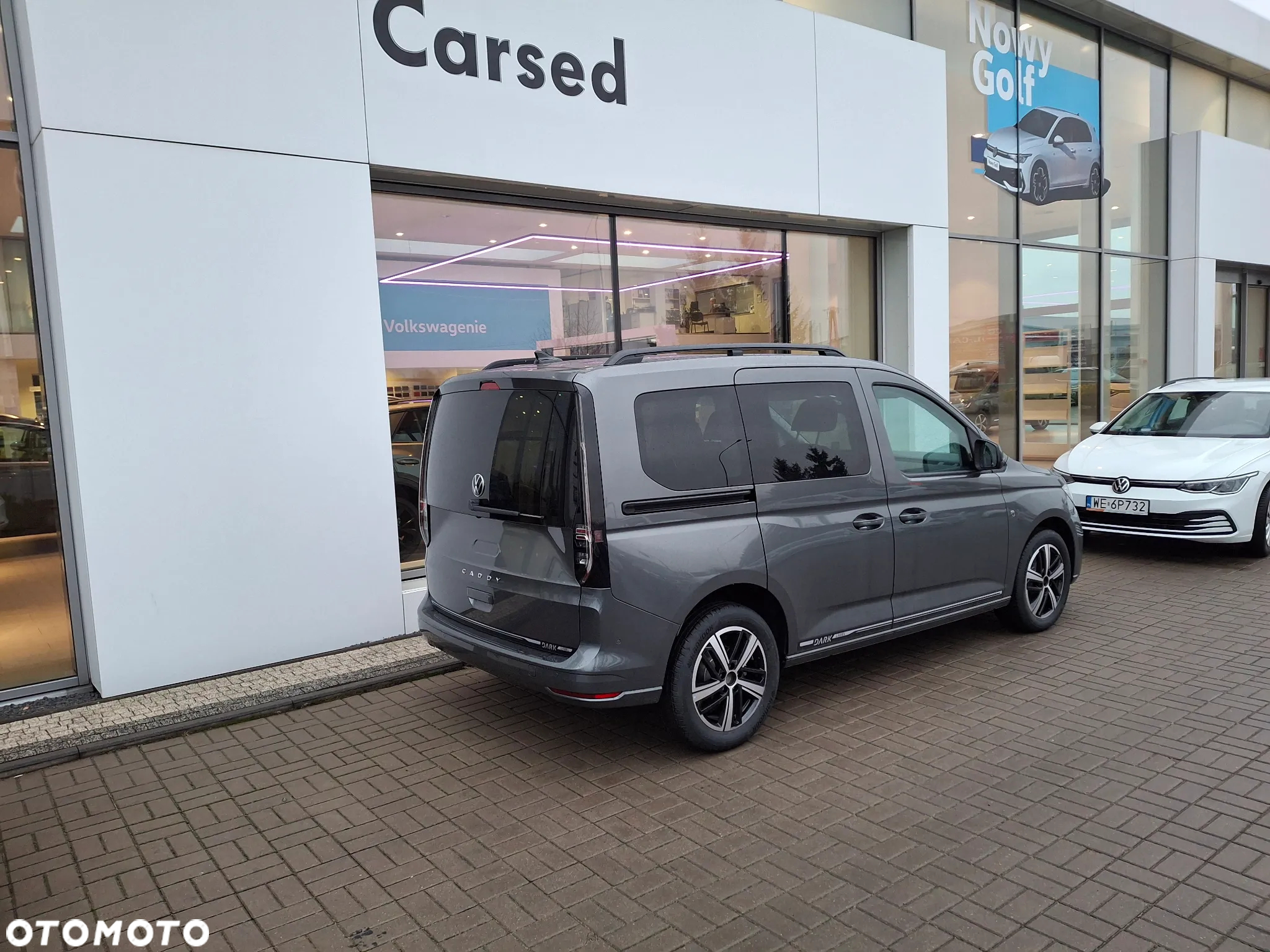 Volkswagen Caddy 2.0 TDI Dark Label DSG - 2