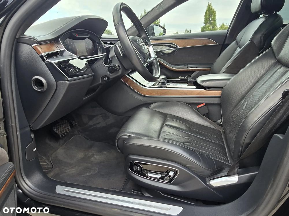 Audi A8 - 10
