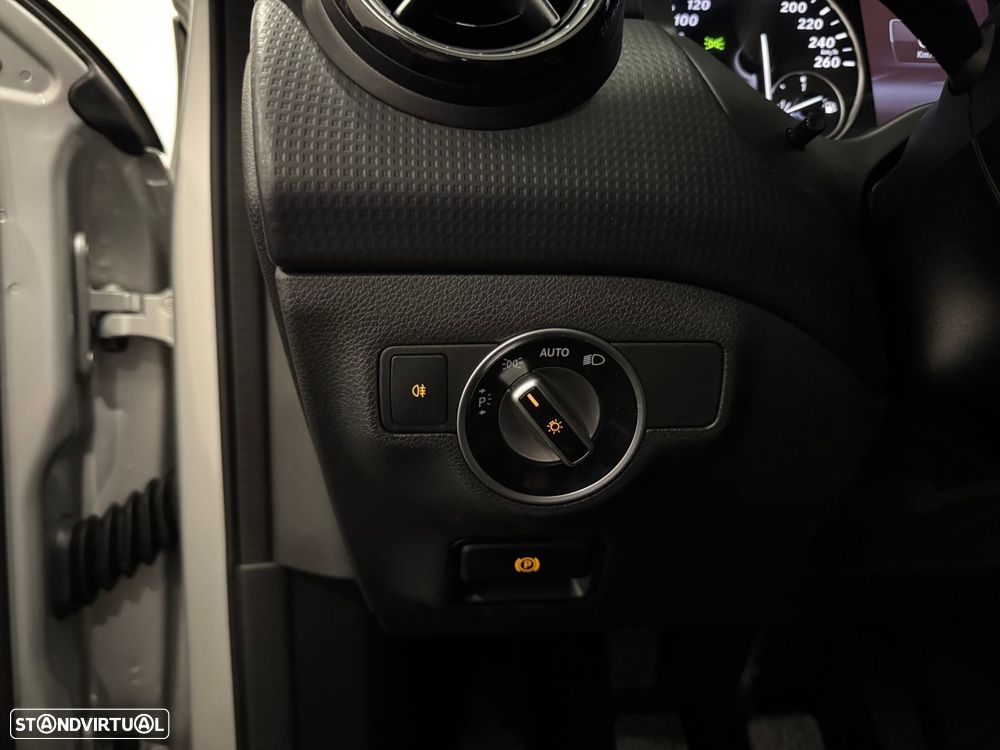 Mercedes-Benz A 200 Style - 51