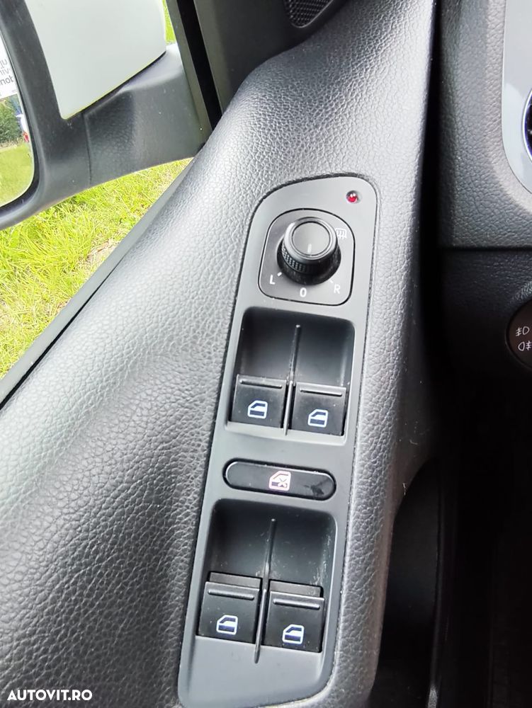 Volkswagen Tiguan 2.0 TDI 4Motion Trend & Fun - 4