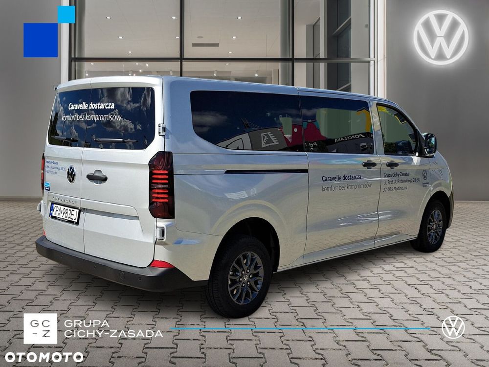 Volkswagen Caravelle - 5