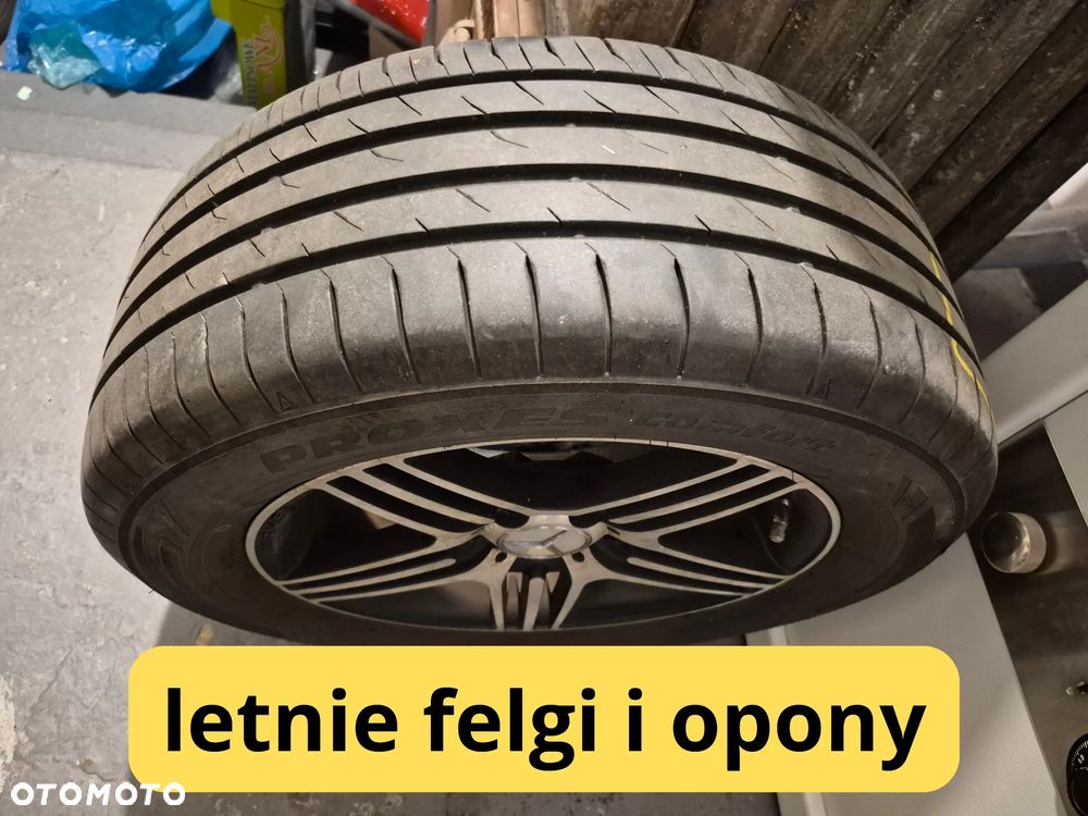 Mercedes-Benz Klasa E - 41