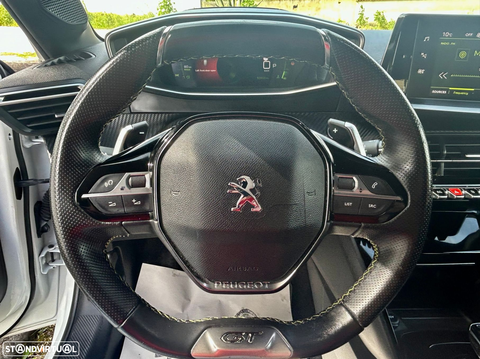 Peugeot 208 1.2 PureTech GT Line EAT8 - 12