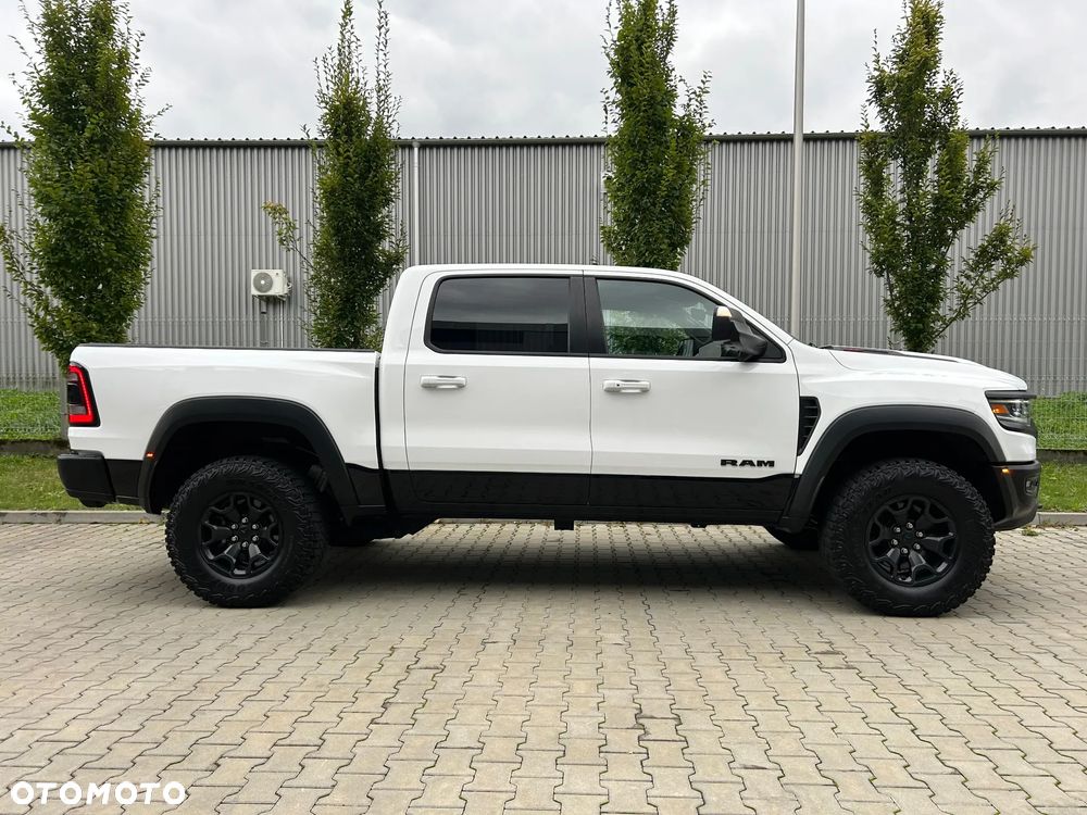 RAM 1500 TRX - 12