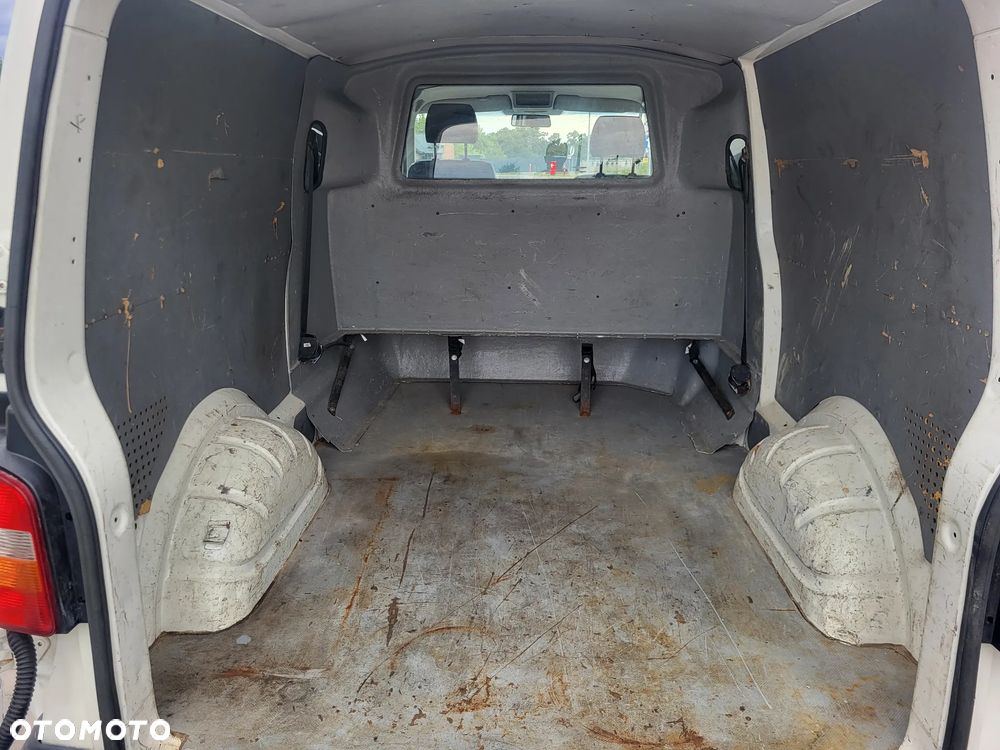 Volkswagen Transporter - 31
