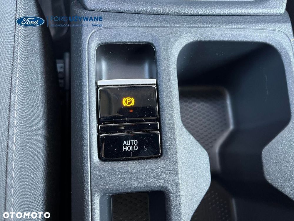 Ford Tourneo Connect 2.0 EcoBlue Titanium - 23