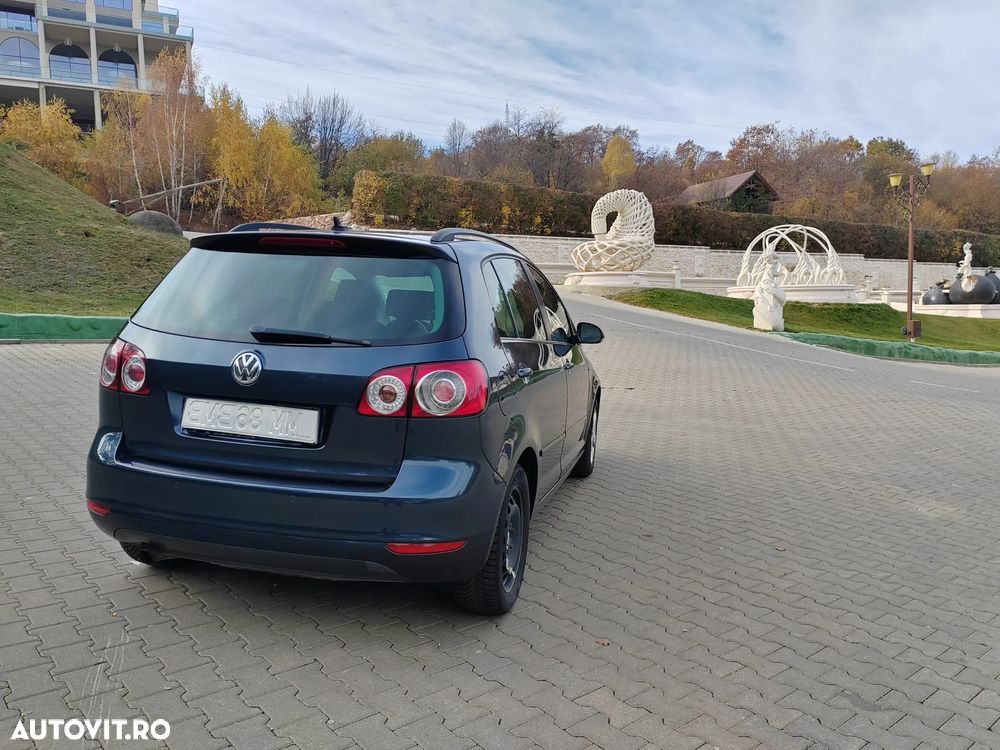Volkswagen Golf Plus - 13
