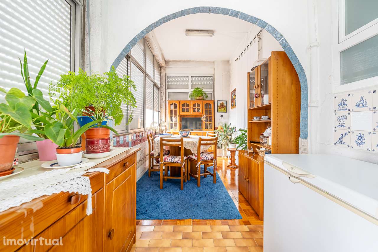 T4 em Arroios para remodelação com vista sobre Lisboa  - Lisboa - Grande imagem: 5/23