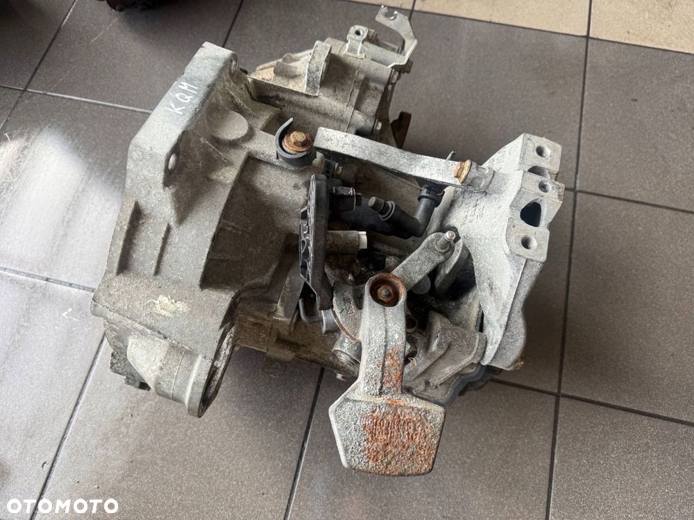 SKRZYNIA BIEGÓW 2.0 TDI KQM VW JETTA 2009 - 2