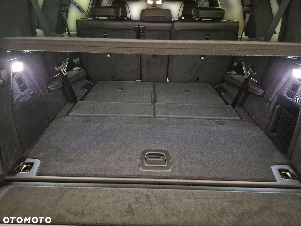 BMW X7 - 19