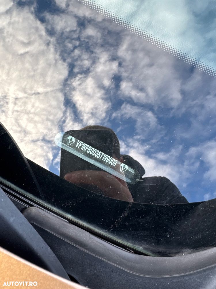 Renault Megane Grandtour TCe 130 EDC Bose Edition - 17