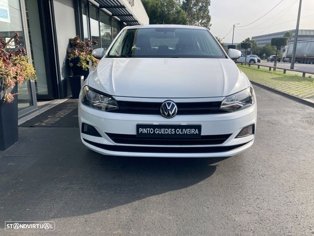 VW Polo 1.0 Confortline - 2