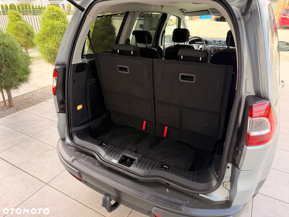 Ford Galaxy - 30