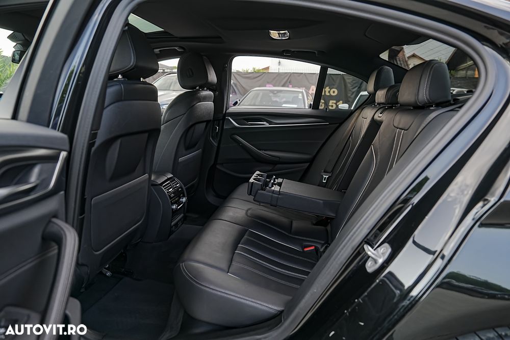 BMW Seria 5 530i Aut. M Sport Edition - 17