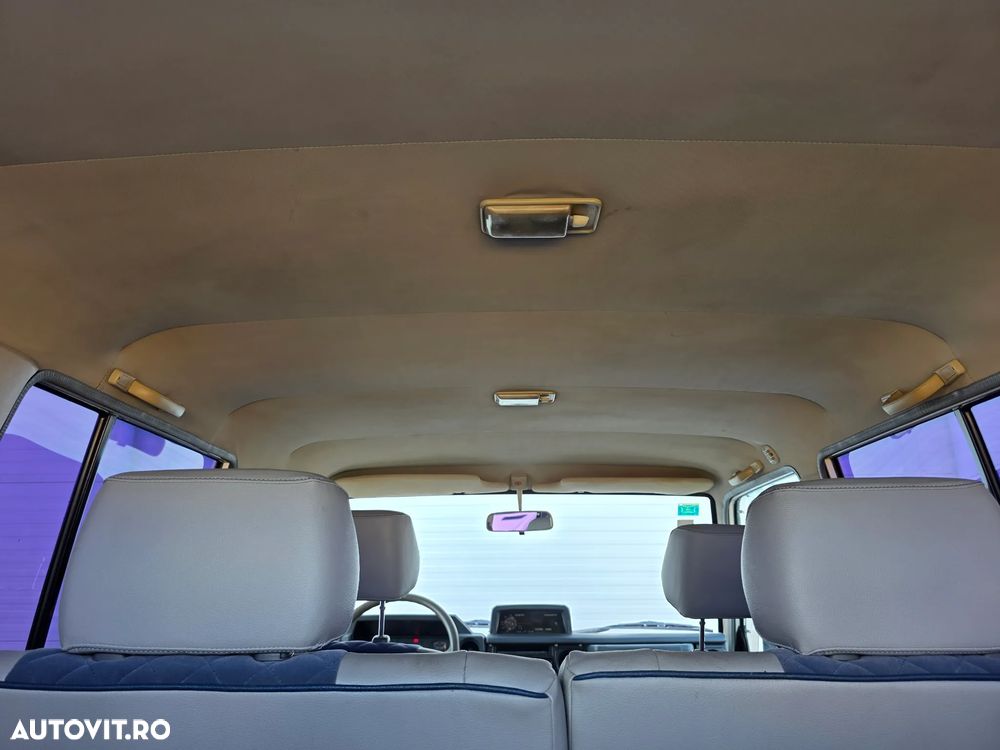Toyota Land Cruiser - 11
