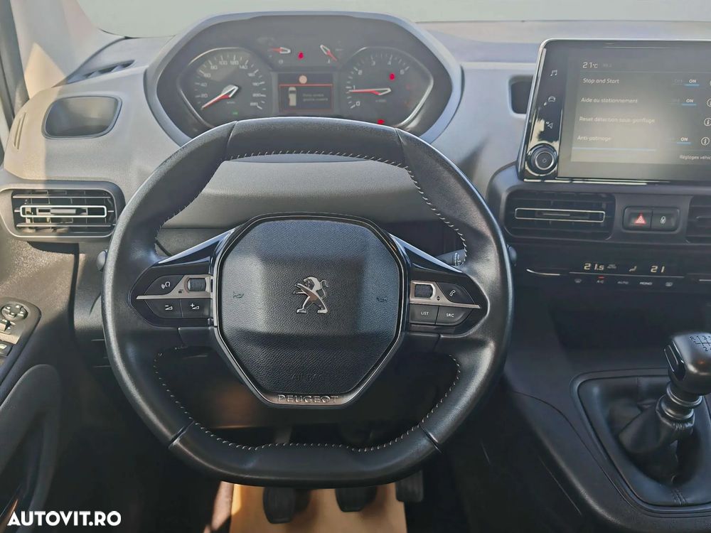 Peugeot Rifter 1.5 BlueHDI 130 CP S&S Active Pack - 12