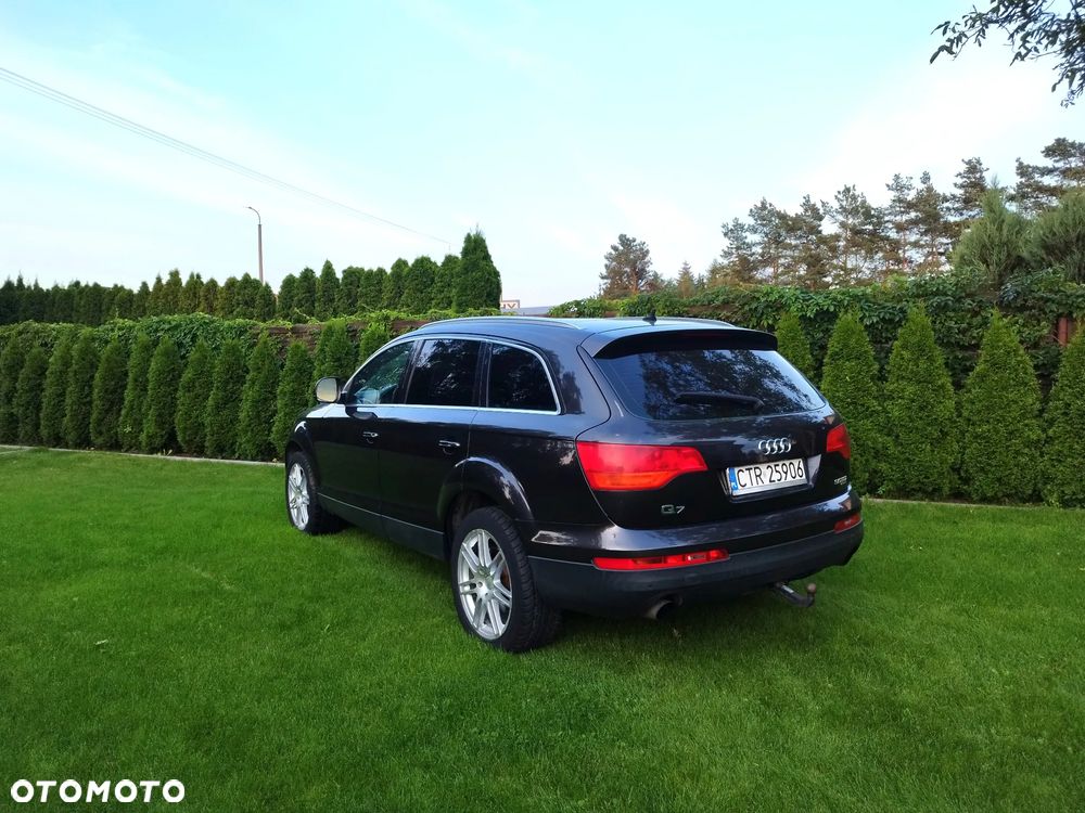Audi Q7 3.0 TDI Quattro Tiptronic - 12